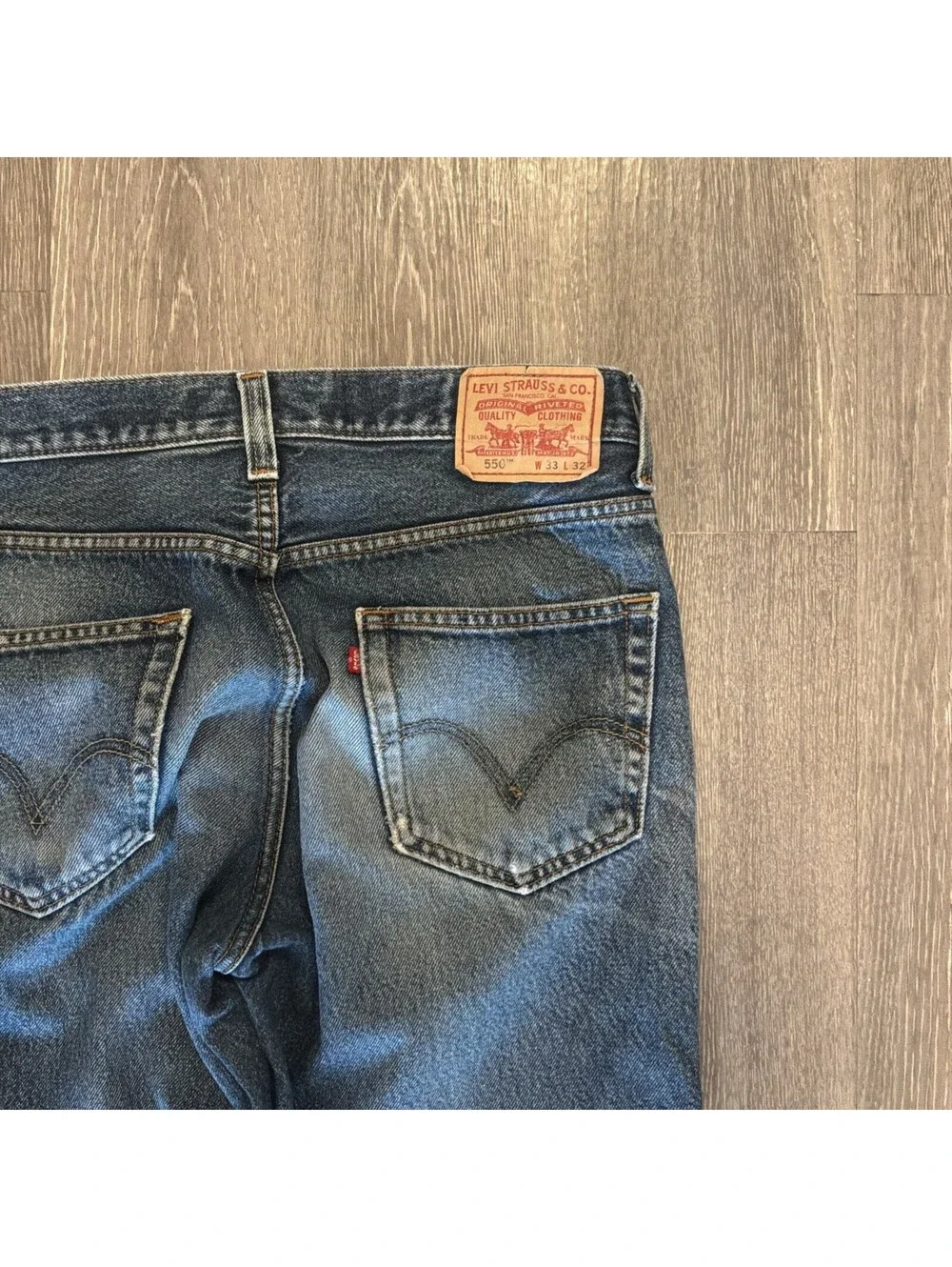 Levi's 550 Jeans Mens 33x32 Relaxed Fit Stretch Flex 5-Pocket Denim Dark Blue